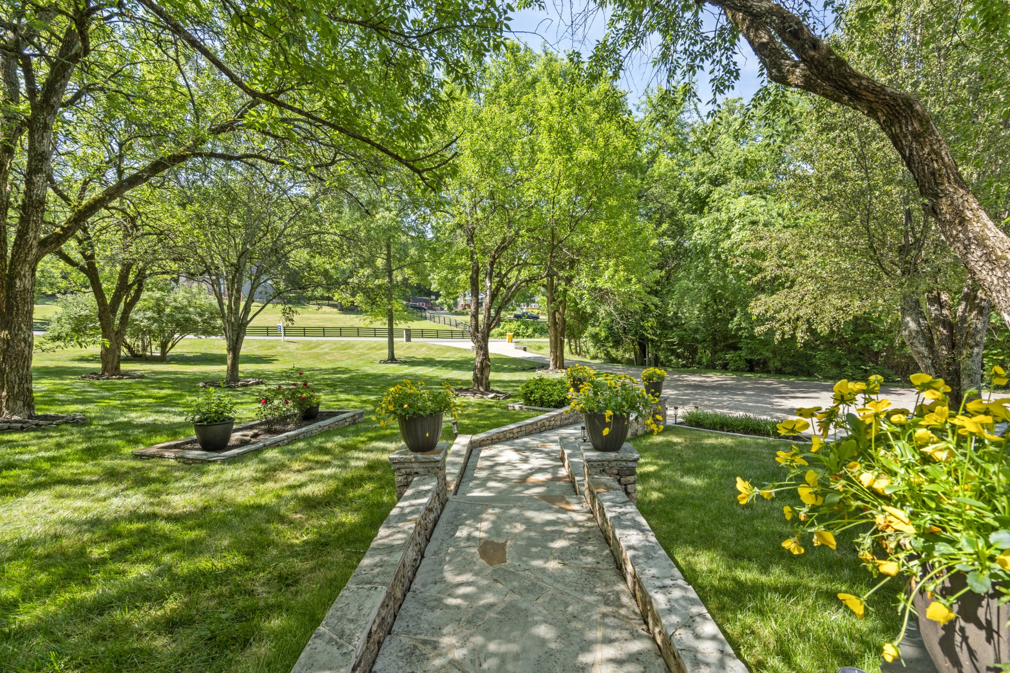1004 Perkins Ln