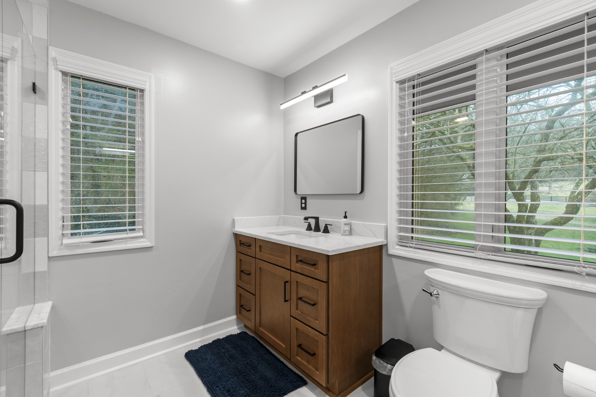 1004 Perkins Ln
