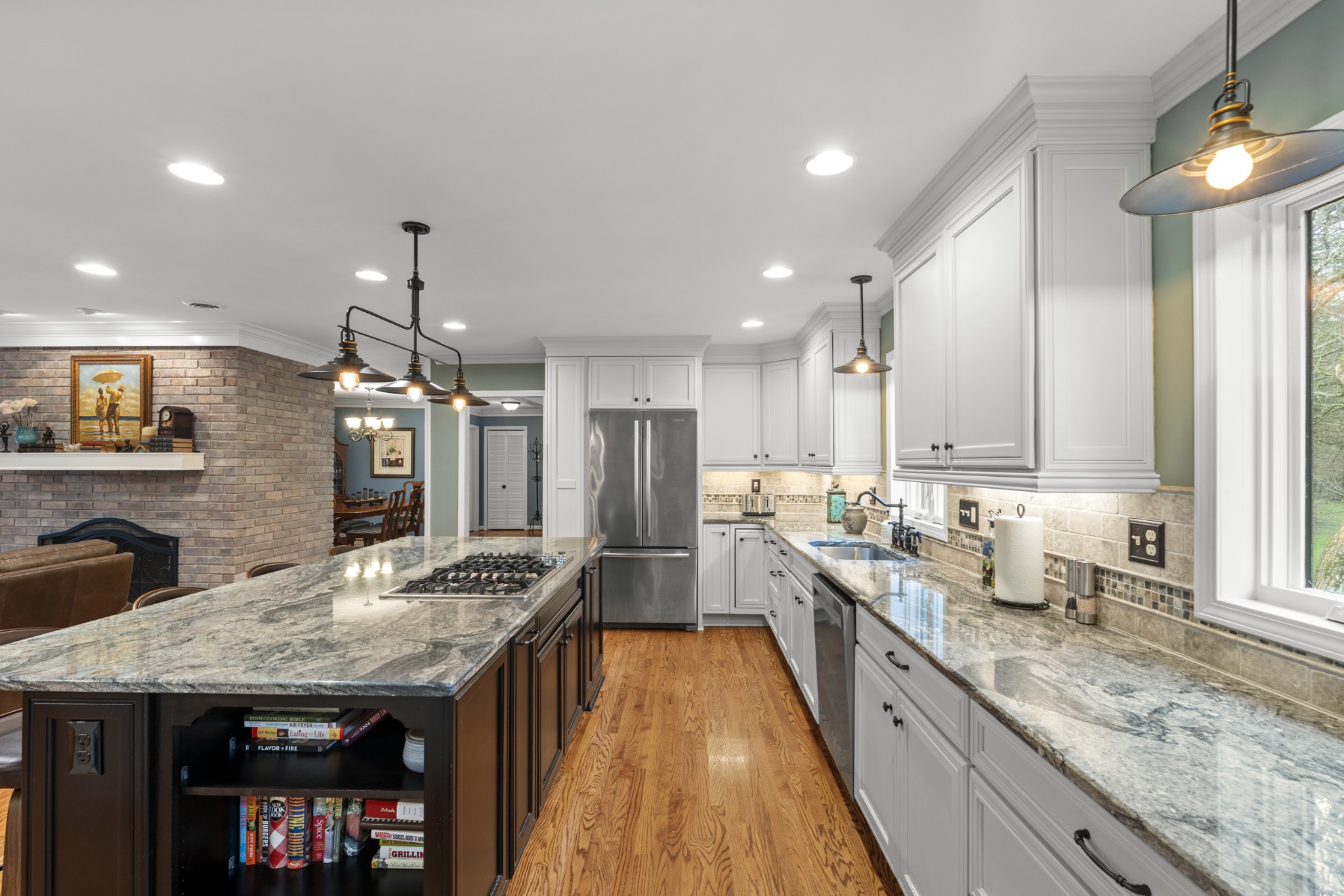 1004 Perkins Ln