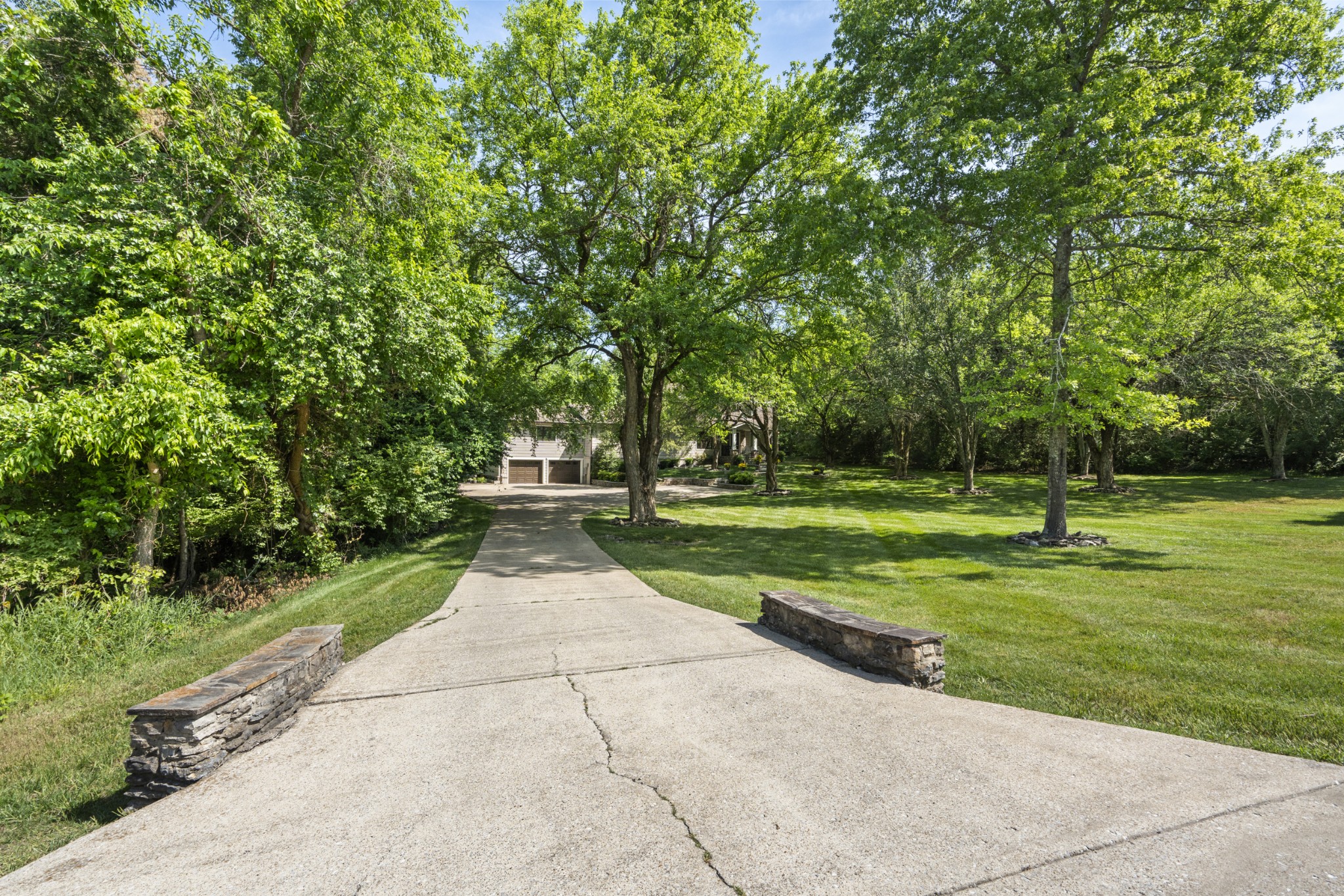 1004 Perkins Ln