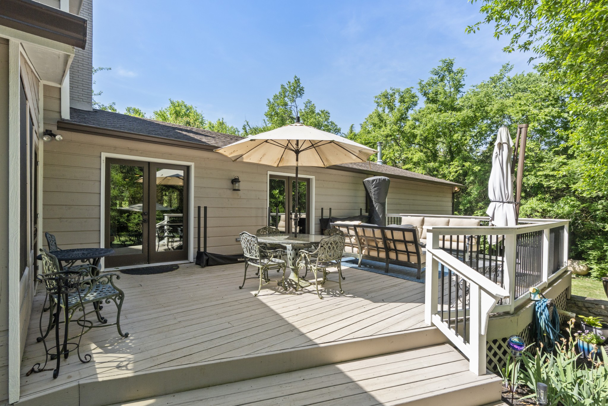 1004 Perkins Ln
