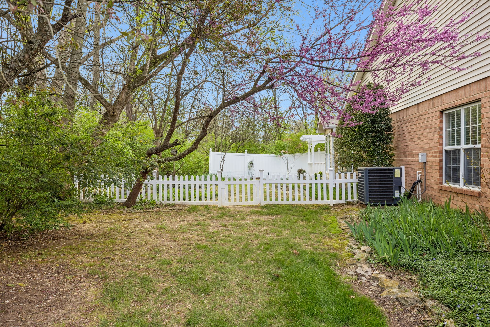 45 Chadwell Ln