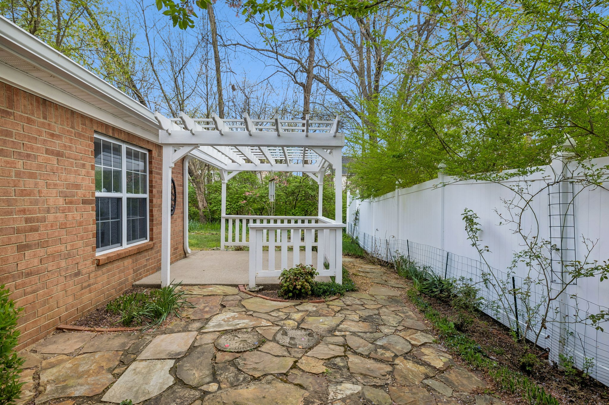 45 Chadwell Ln
