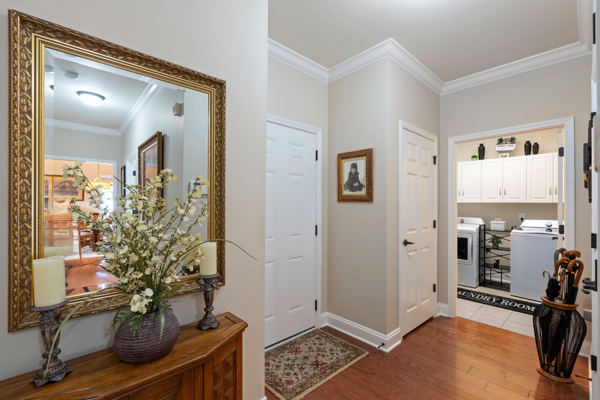 105 Clapham St