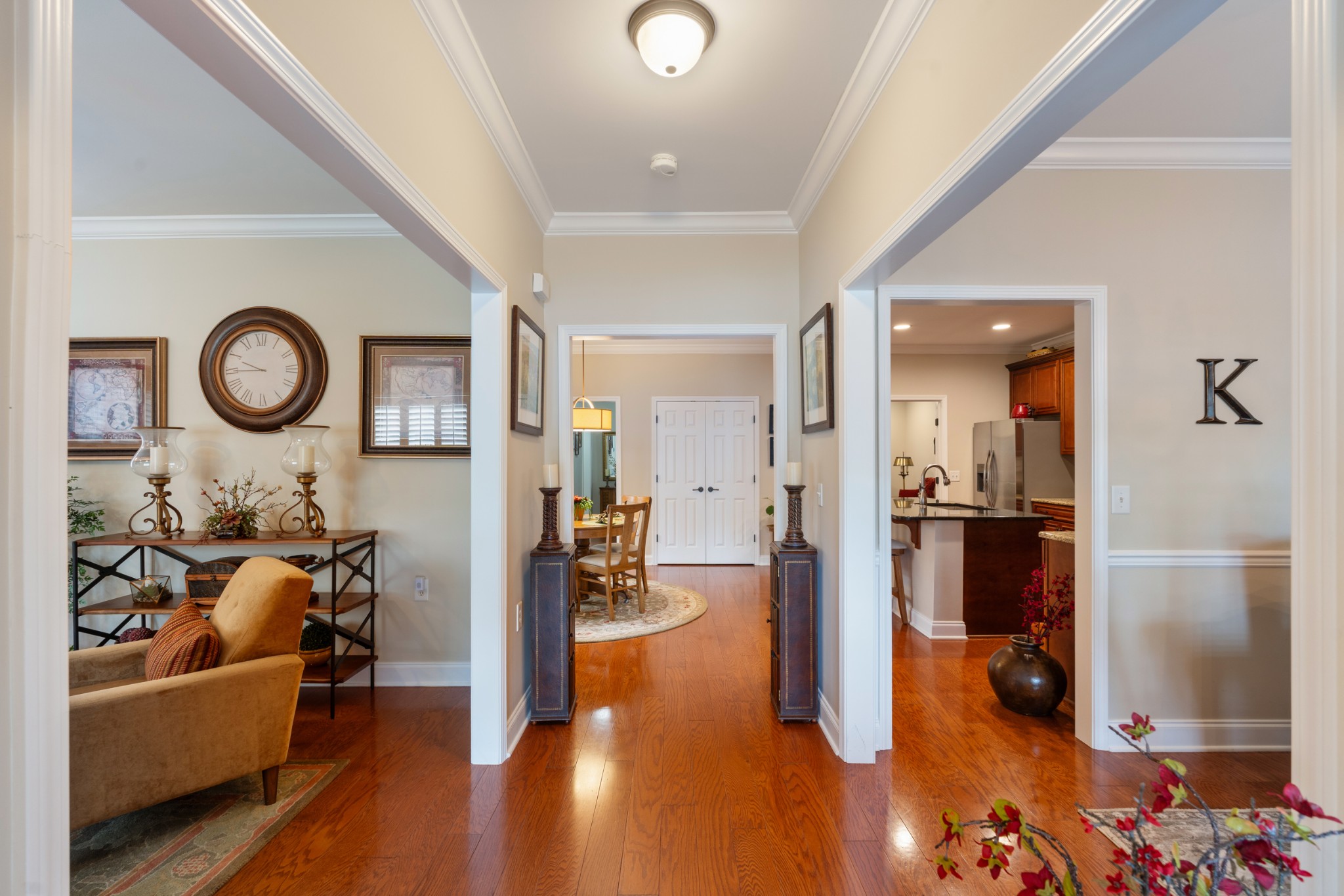 105 Clapham St