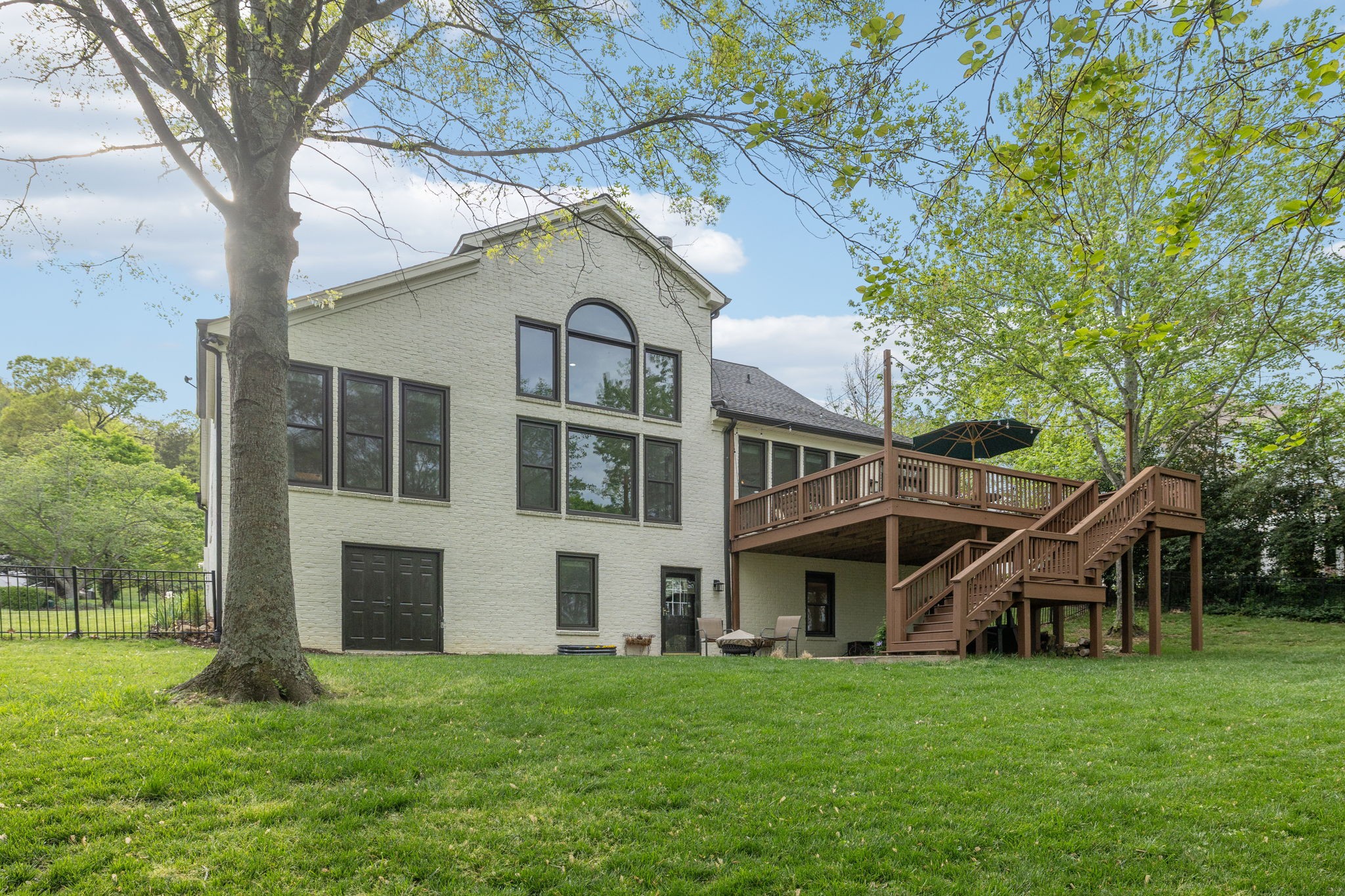 1530 Richlawn Dr