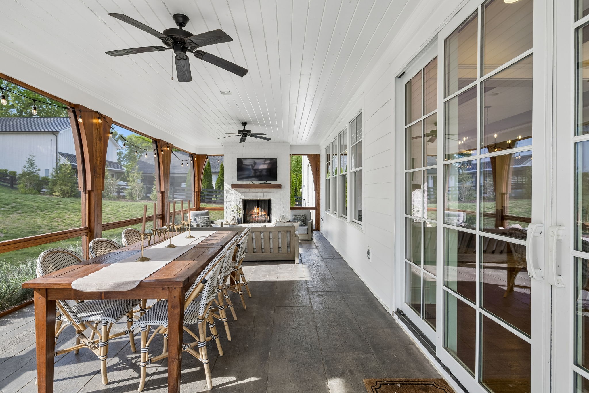 2652 McLemore Rd