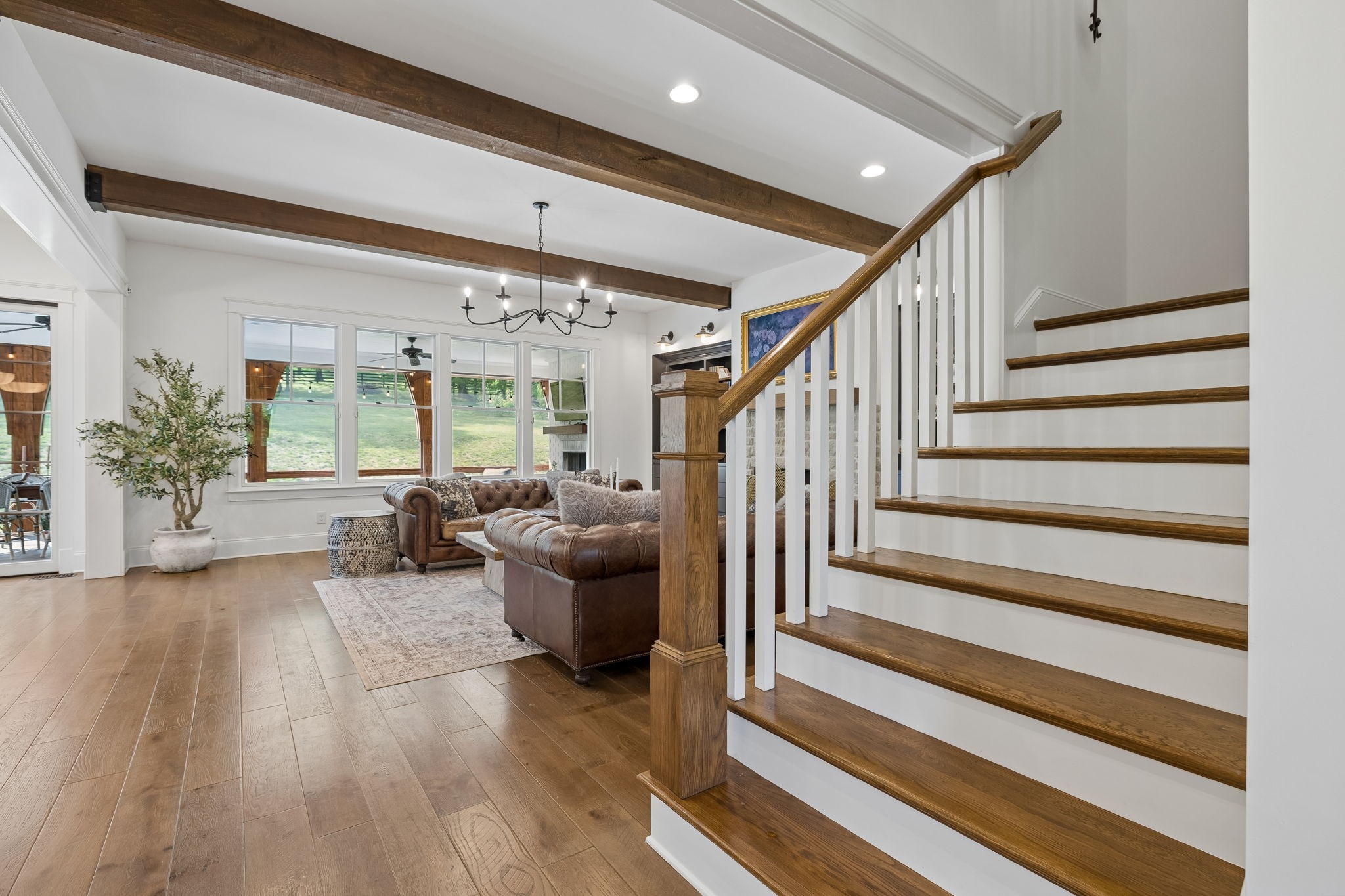 2652 McLemore Rd