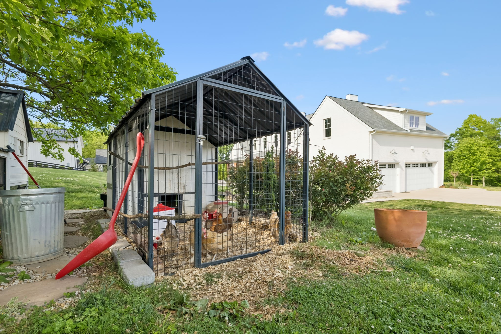 2652 McLemore Rd