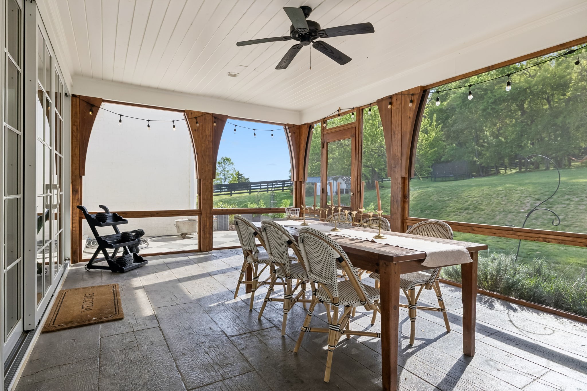 2652 McLemore Rd