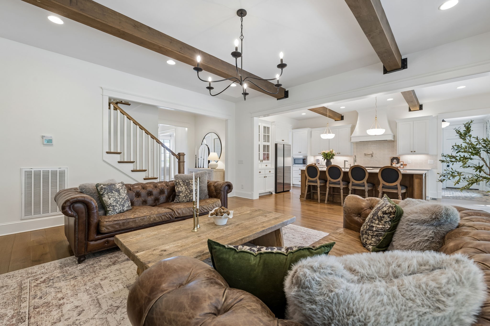 2652 McLemore Rd