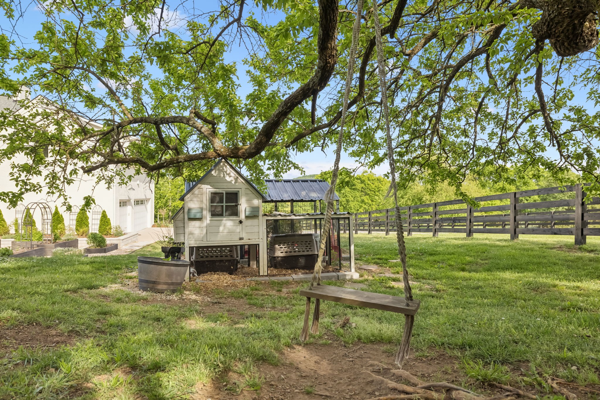 2652 McLemore Rd
