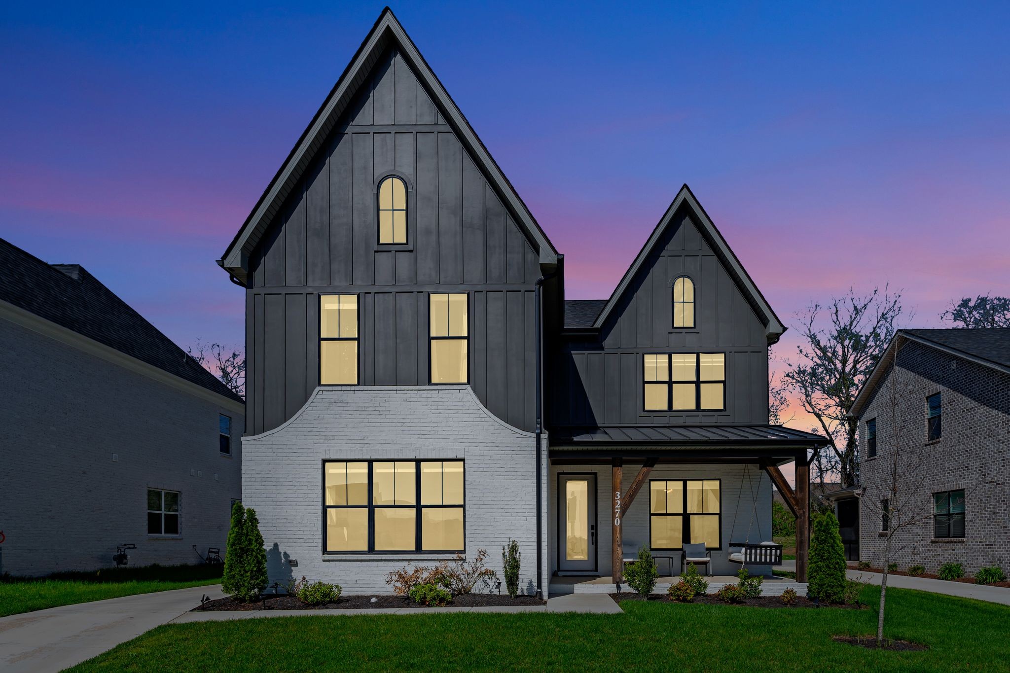 3270 Sassafras Ln