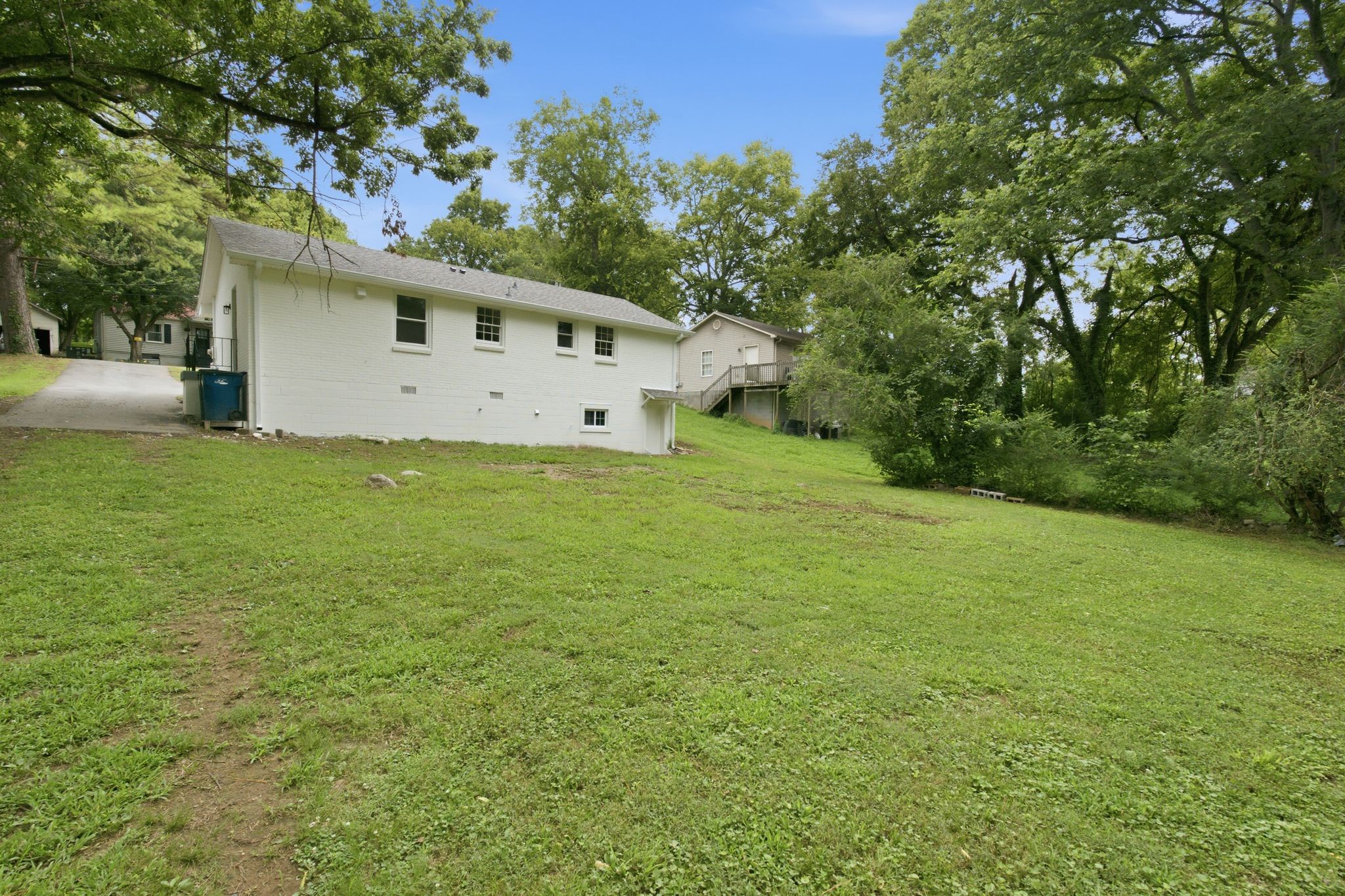 107 Rainbow Cir