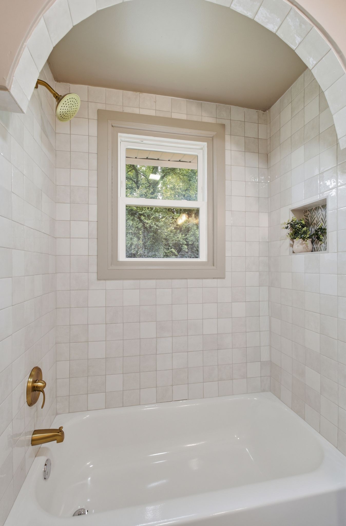 107 Rainbow Cir