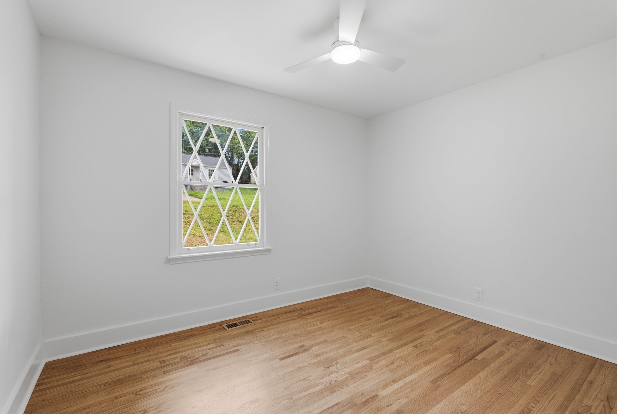 107 Rainbow Cir