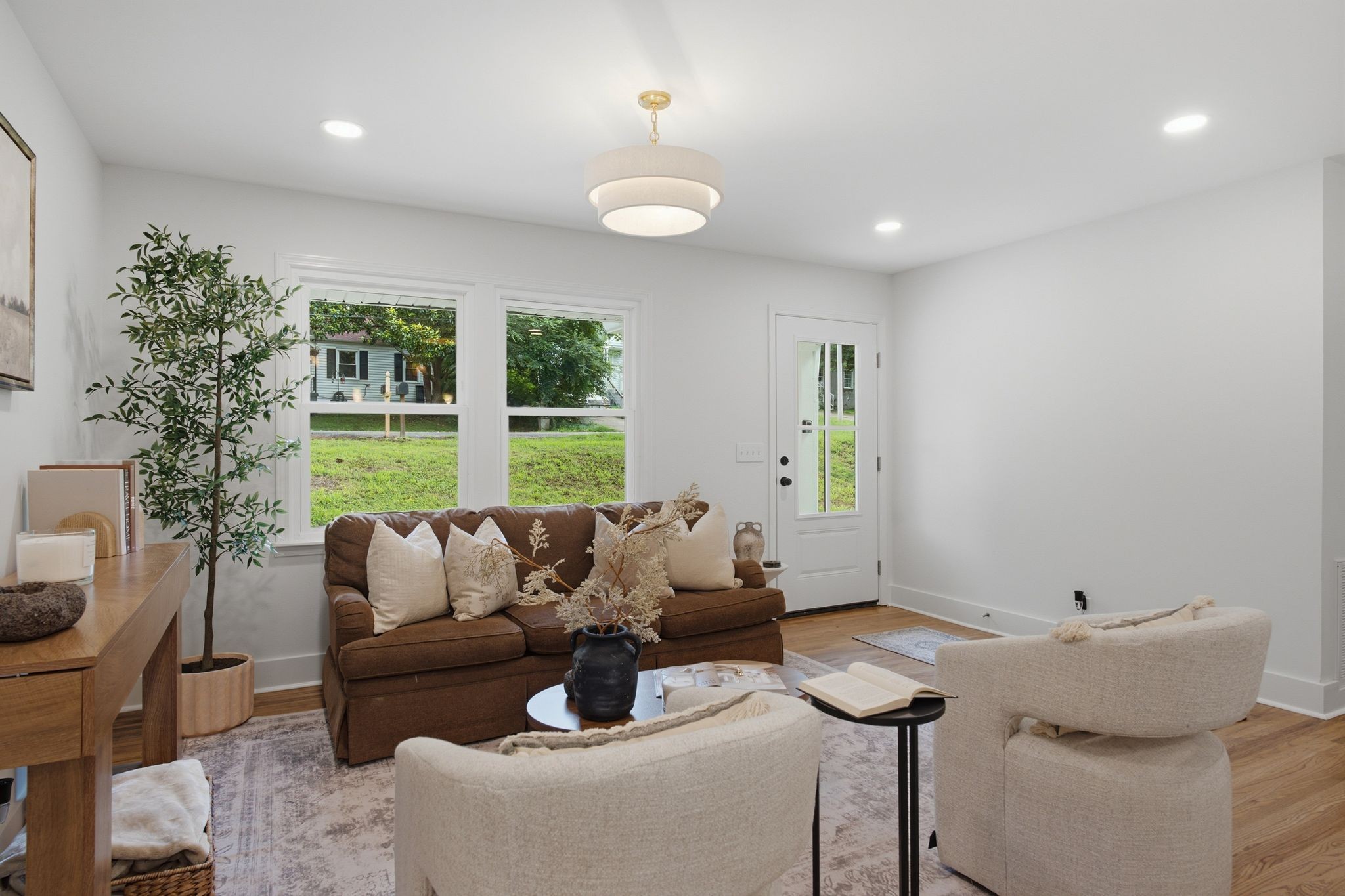 107 Rainbow Cir