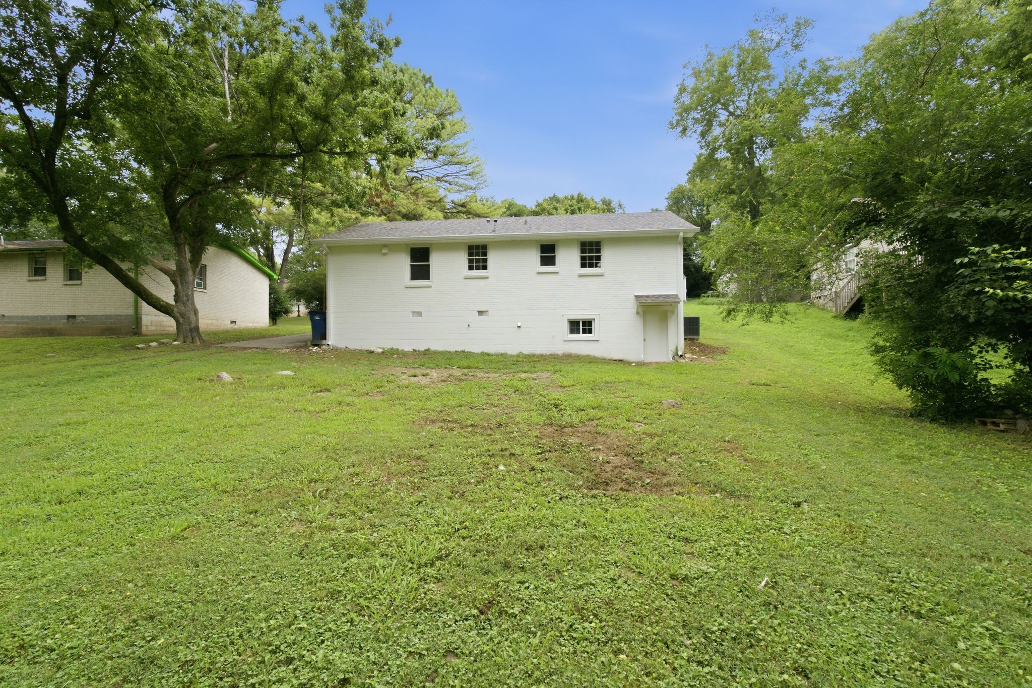 107 Rainbow Cir