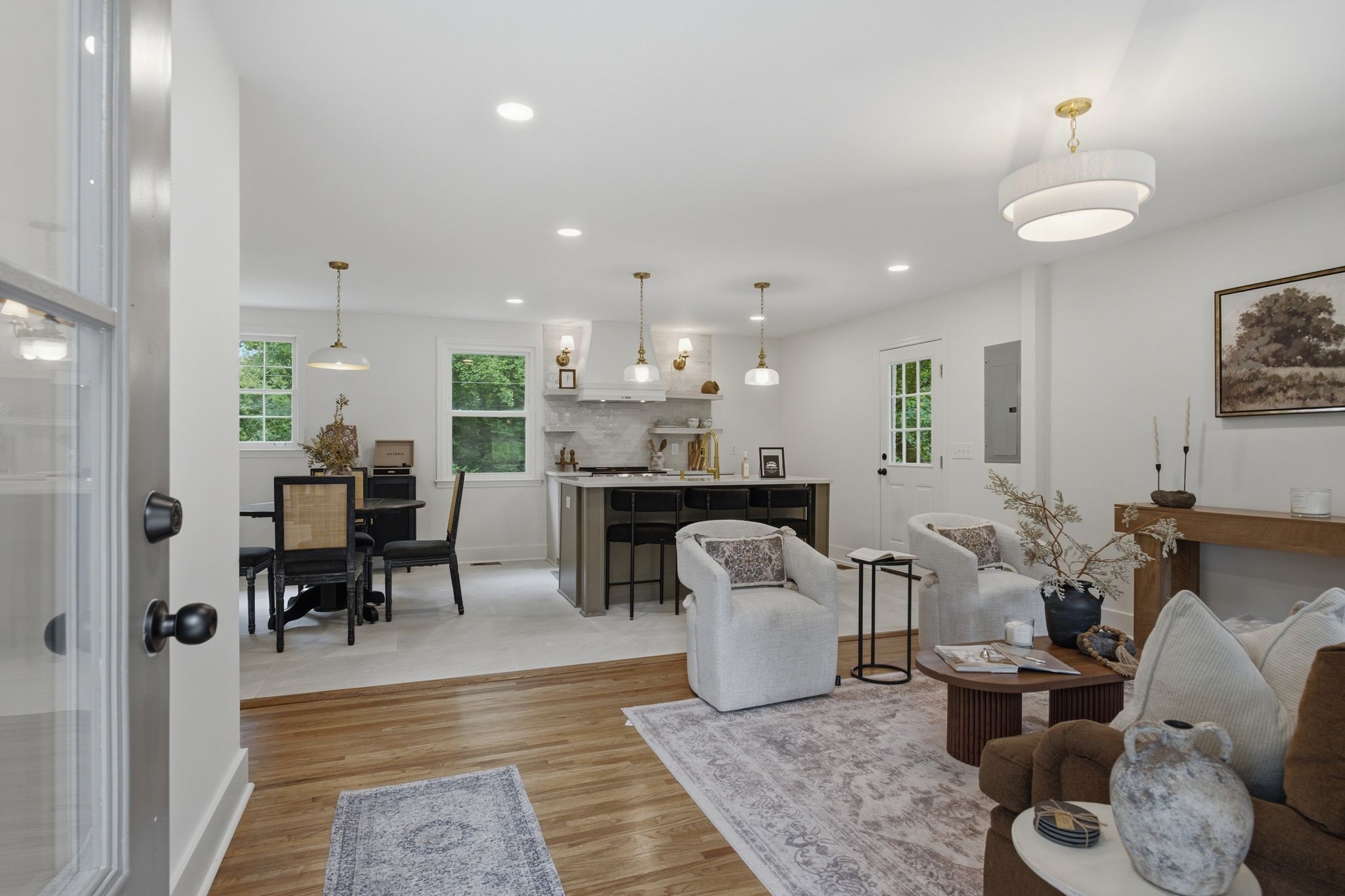 107 Rainbow Cir