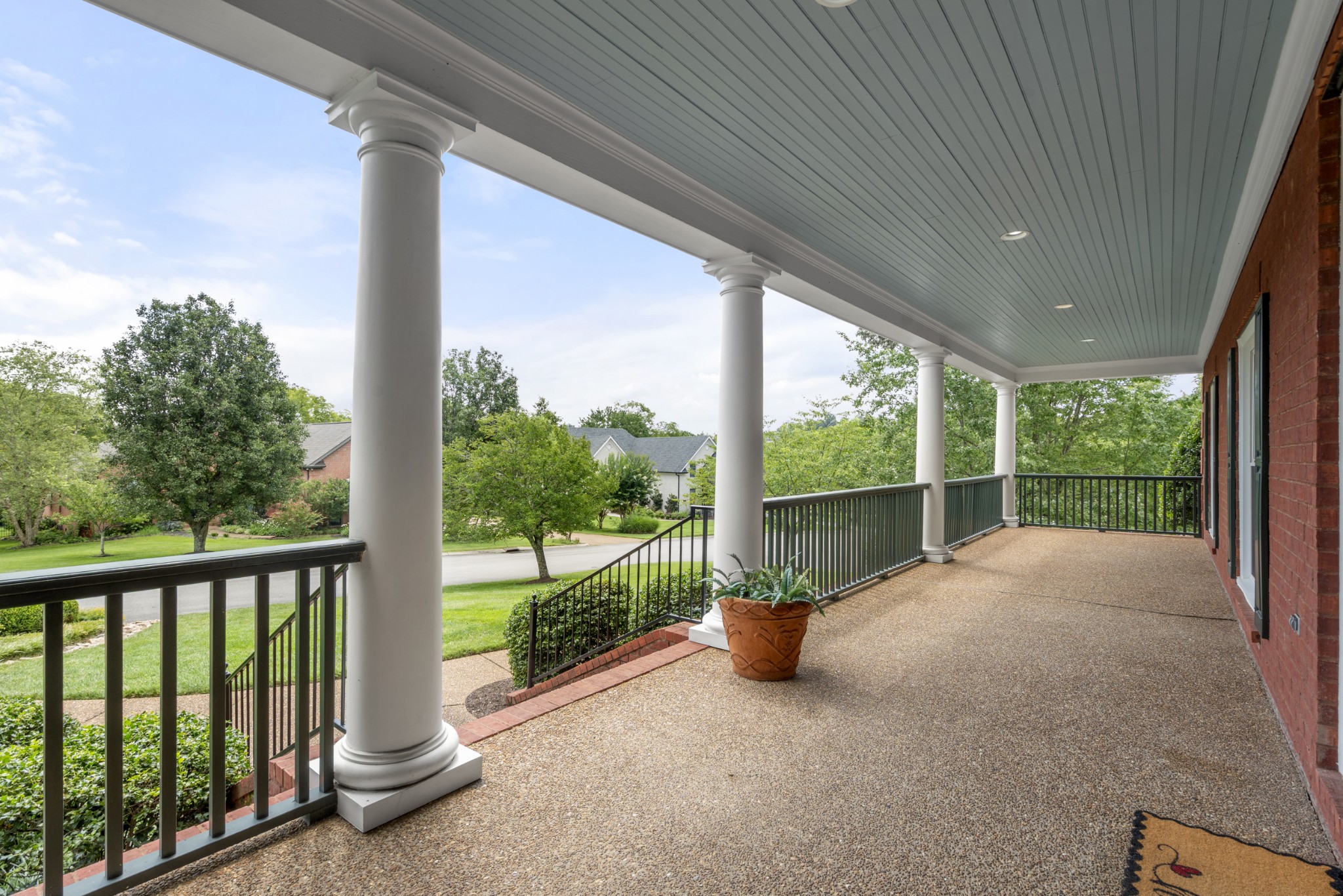310 Fountainbrooke Dr