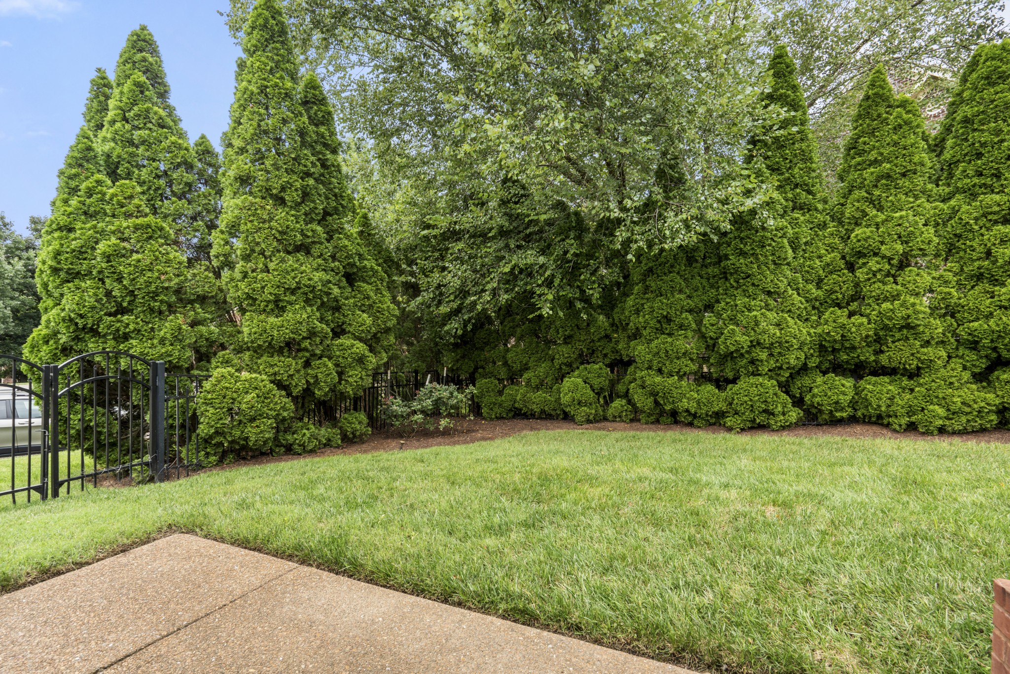 310 Fountainbrooke Dr