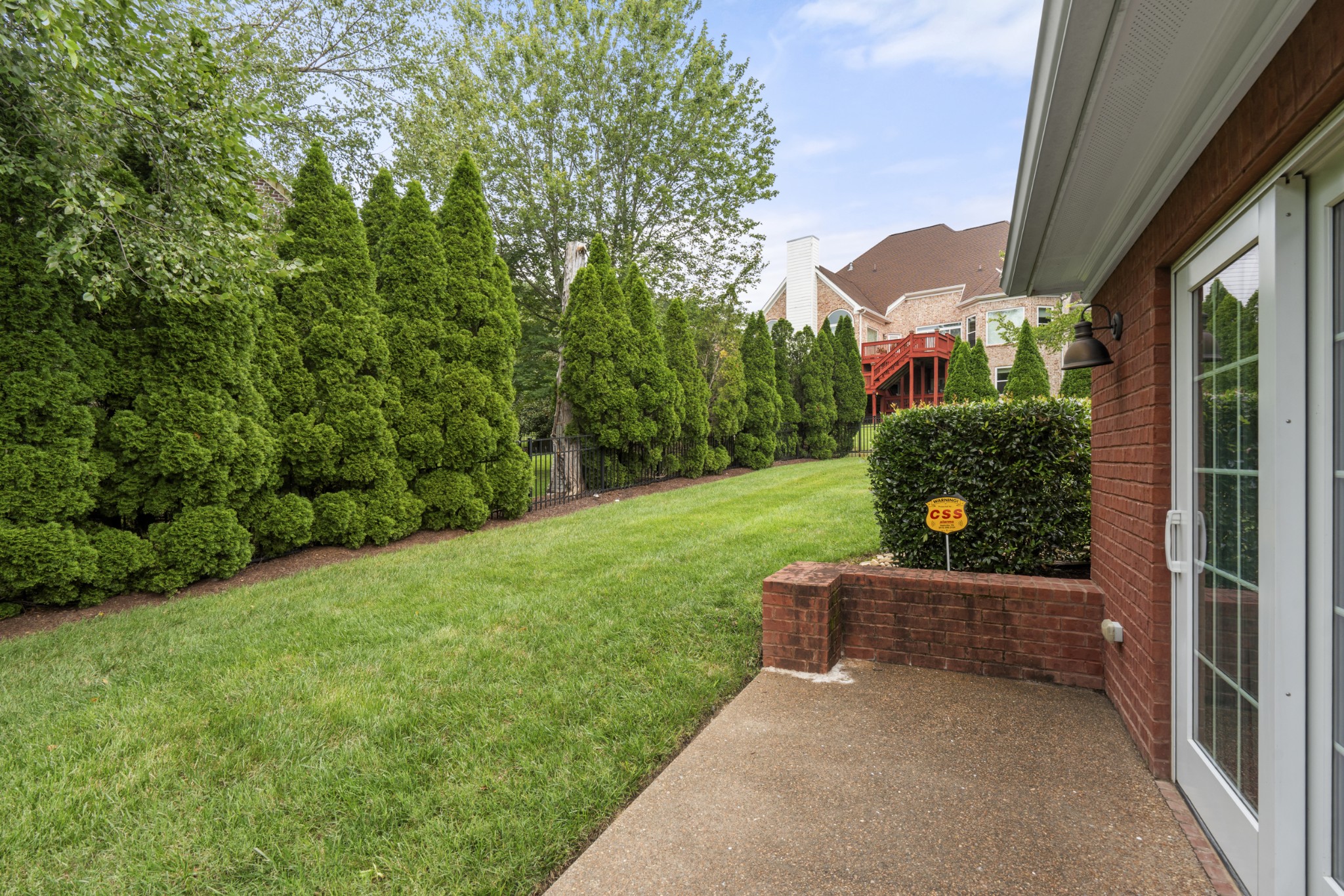 310 Fountainbrooke Dr