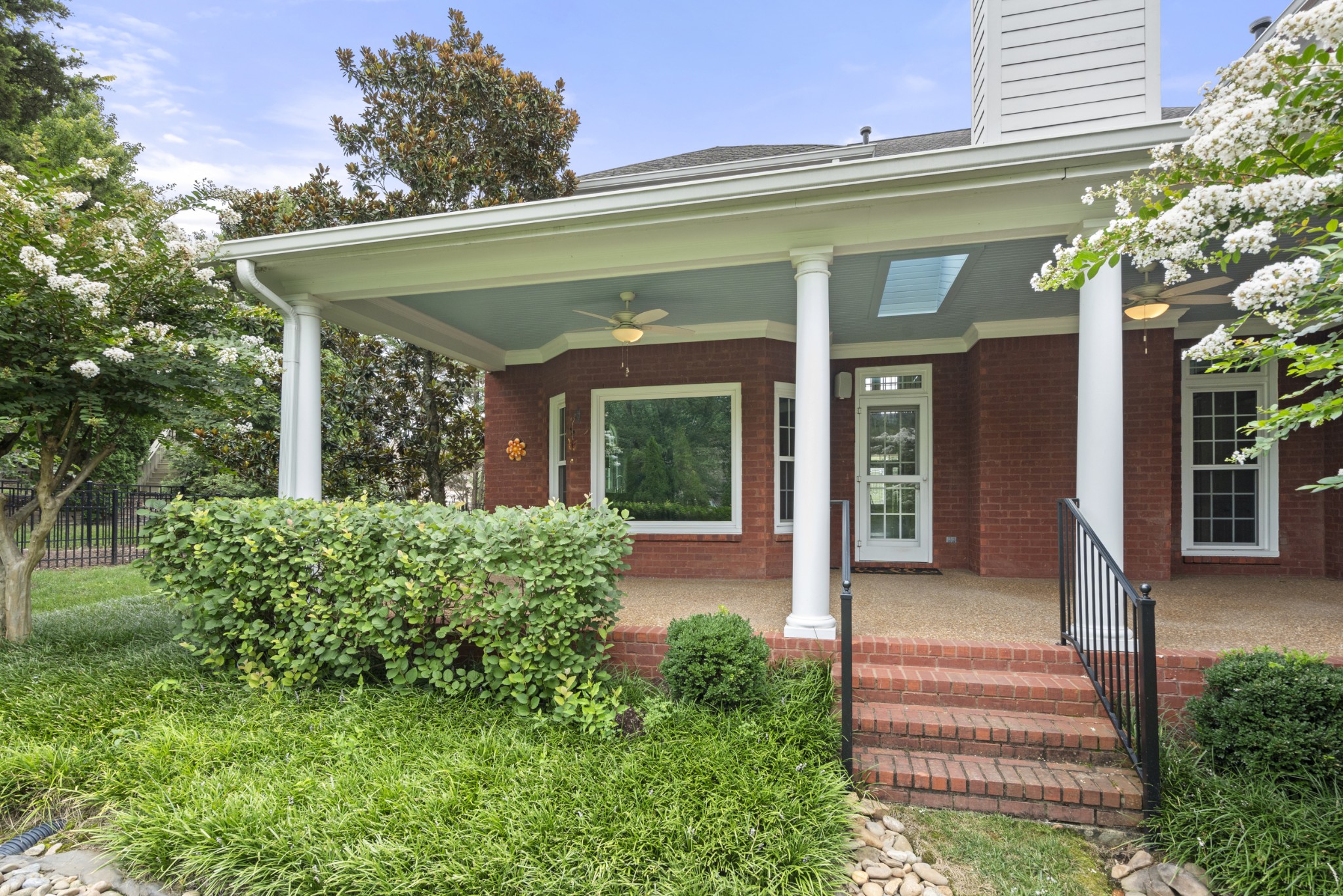 310 Fountainbrooke Dr