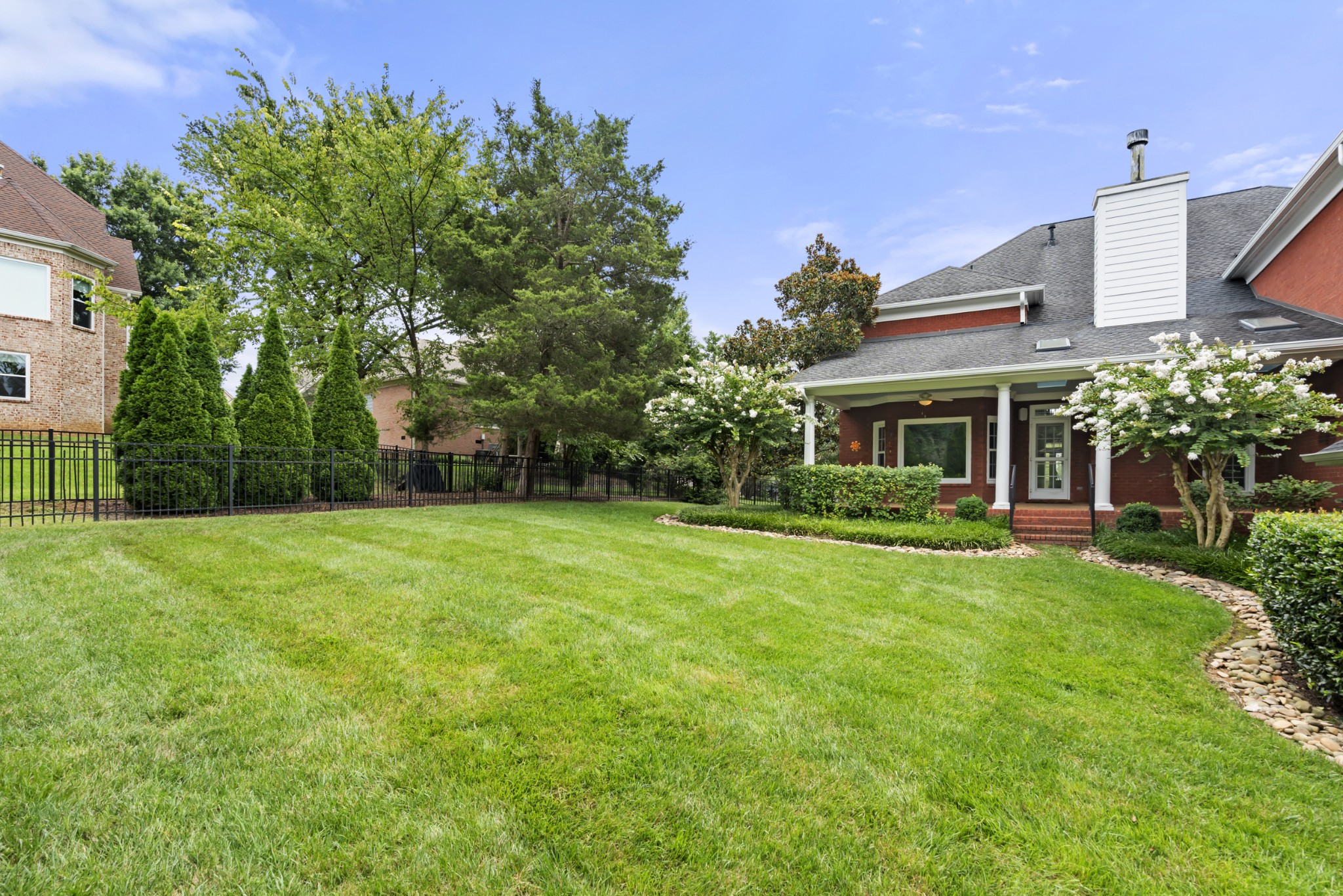 310 Fountainbrooke Dr