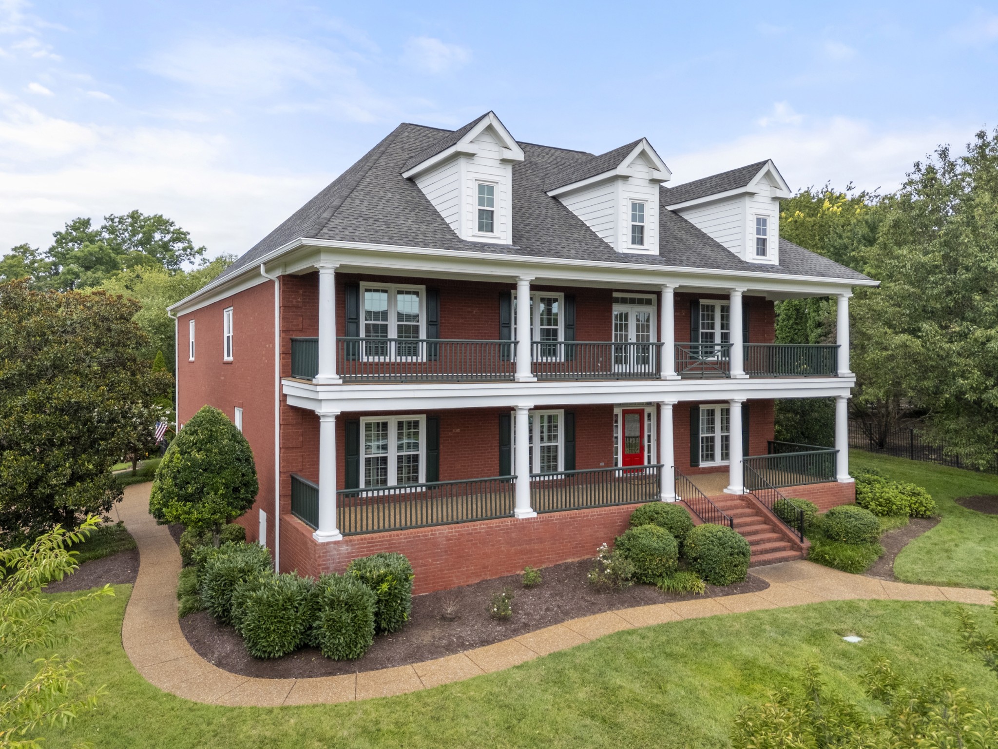 310 Fountainbrooke Dr