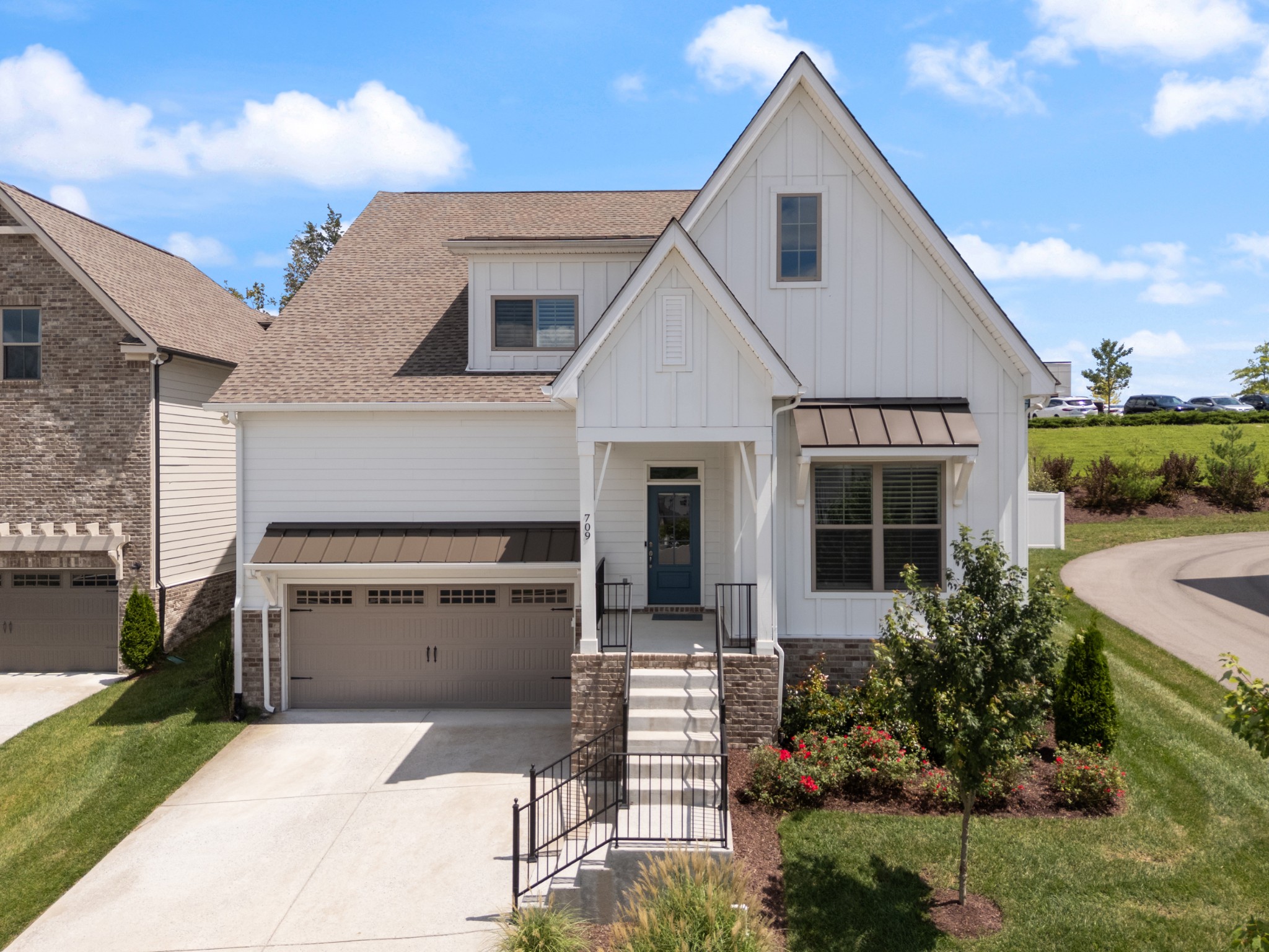709 Fordham Dr