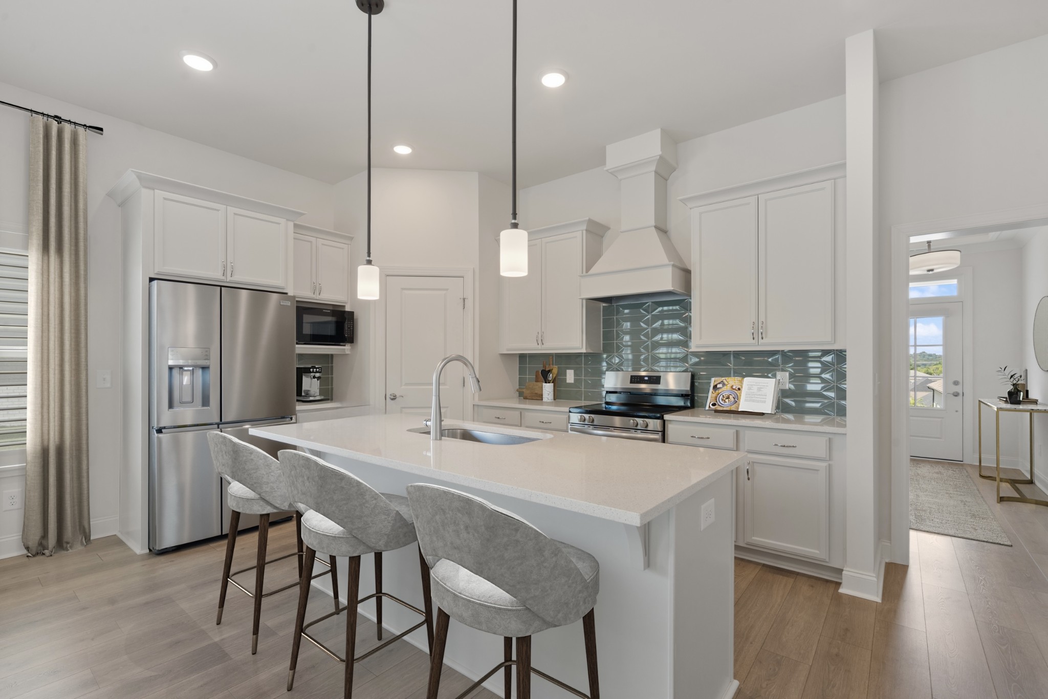 709 Fordham Dr