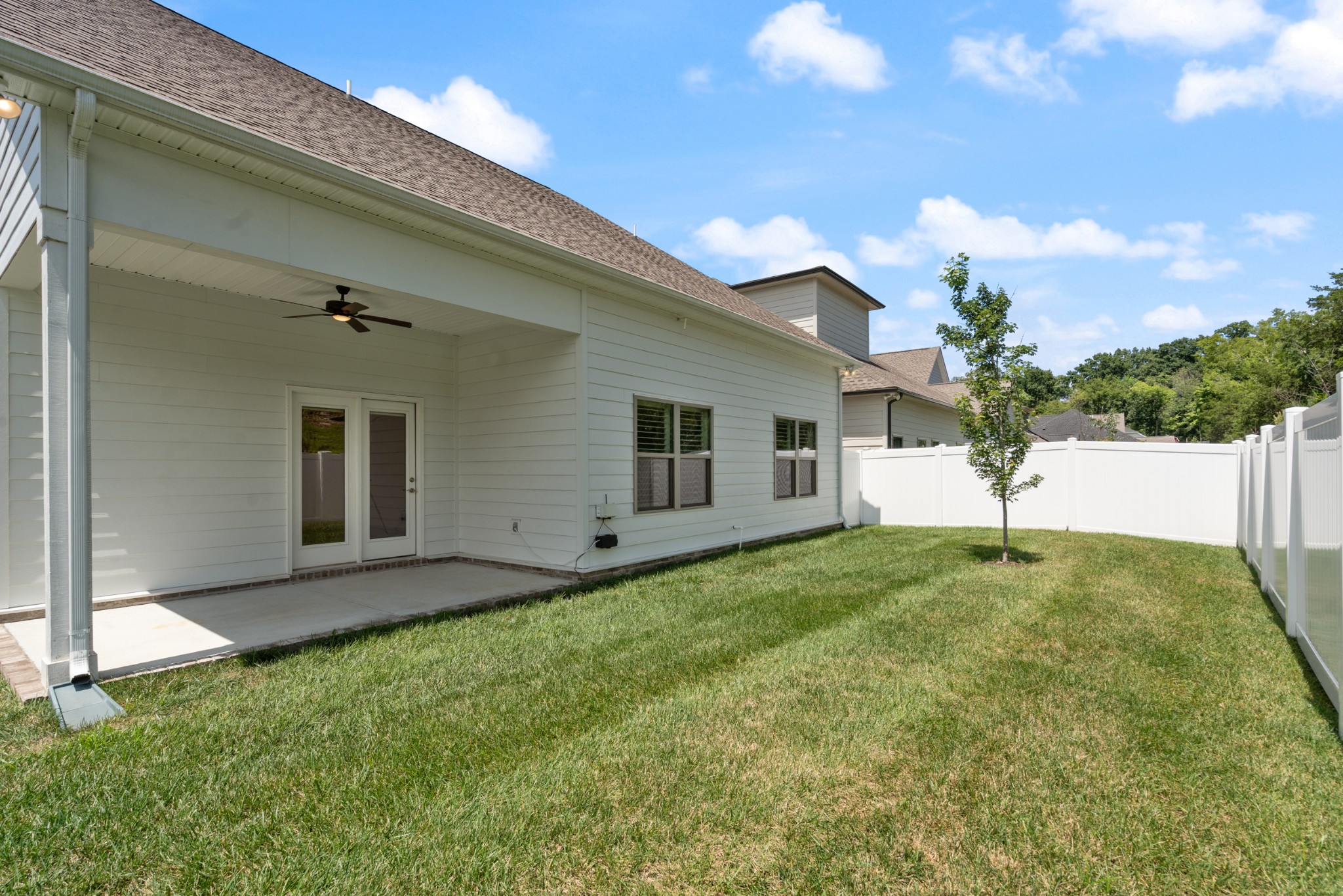 709 Fordham Dr
