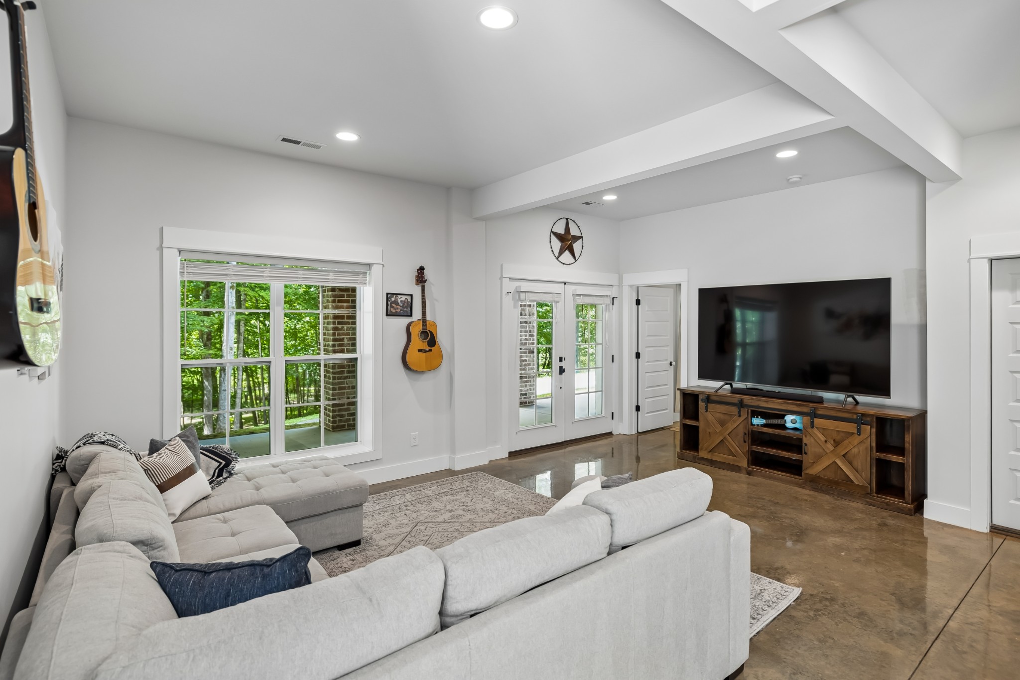 5399 Waddell Hollow Rd