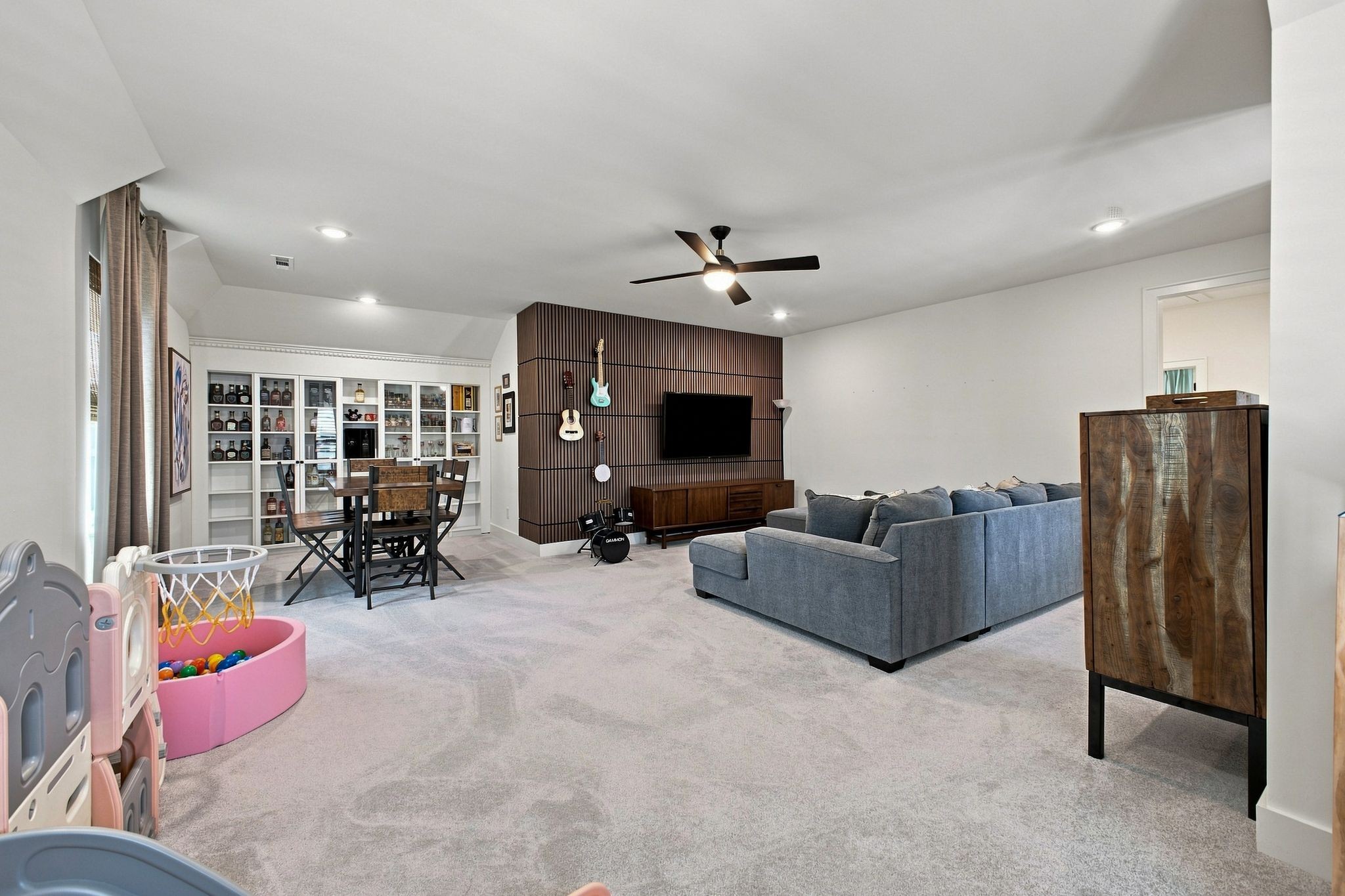 3487 Burgate Trl