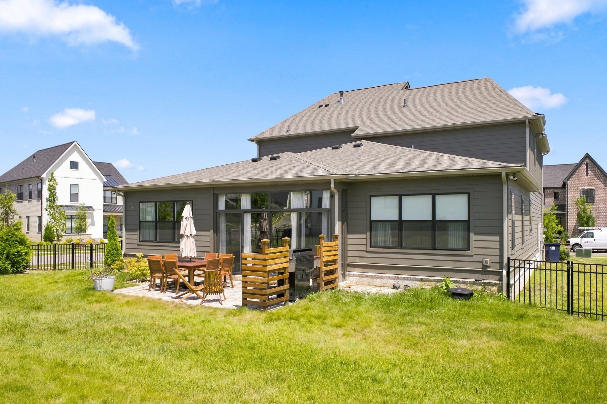 3487 Burgate Trl