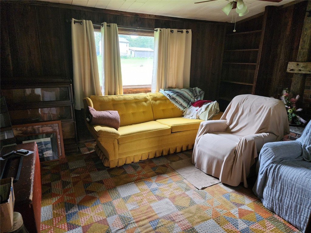 4030 Pennsylvania Avenue