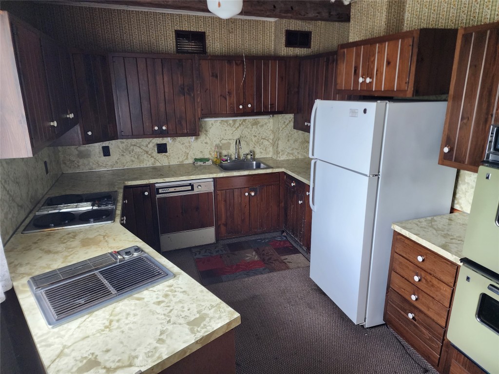 4030 Pennsylvania Avenue