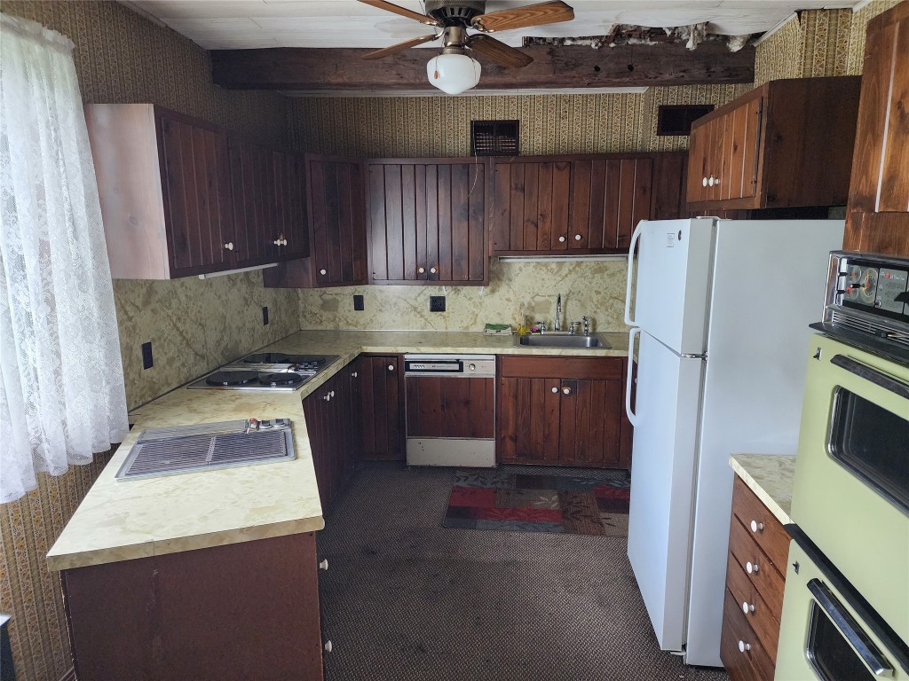 4030 Pennsylvania Avenue