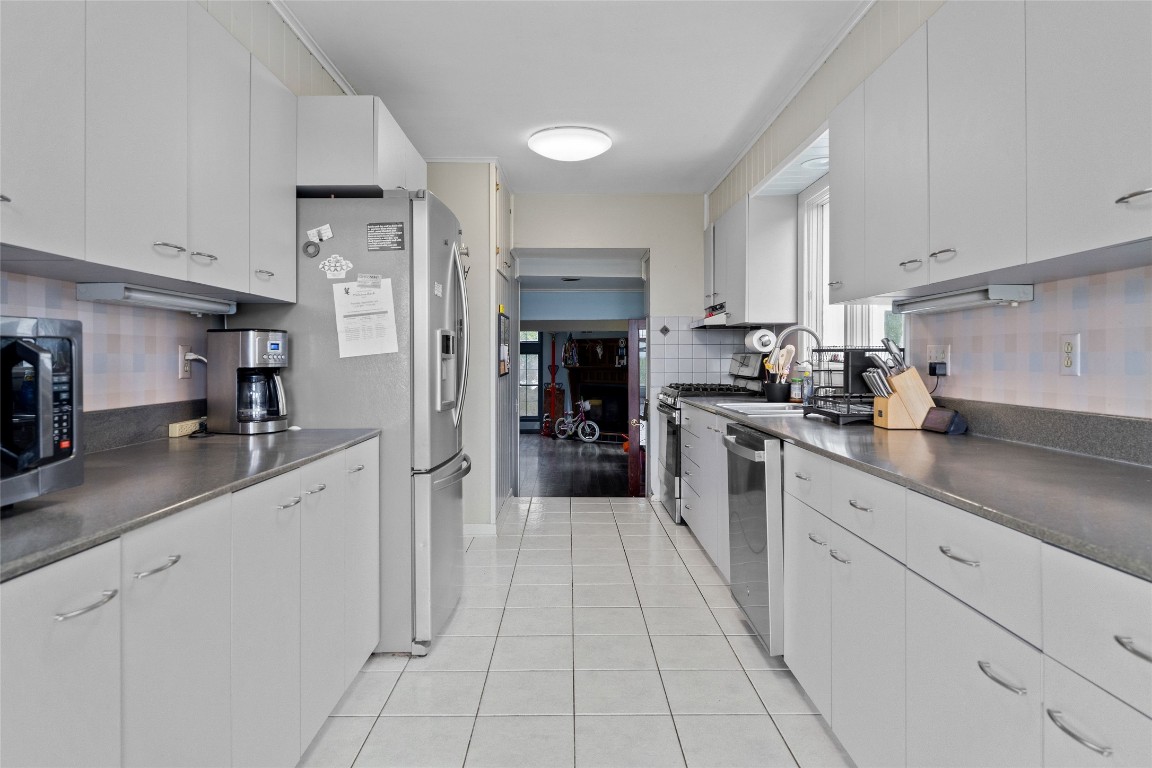 784 State Highway 206