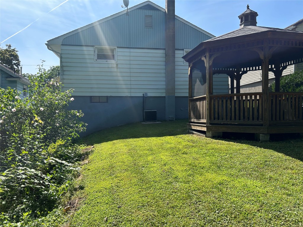 120 N Harrison Street N