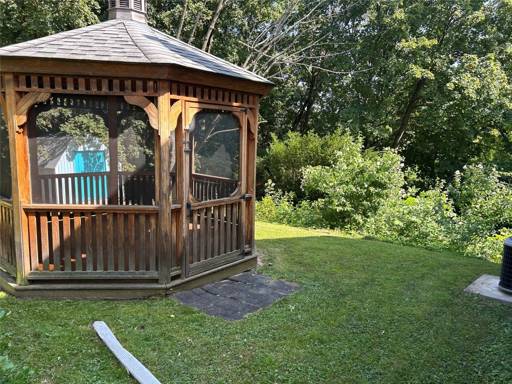 120 N Harrison Street N