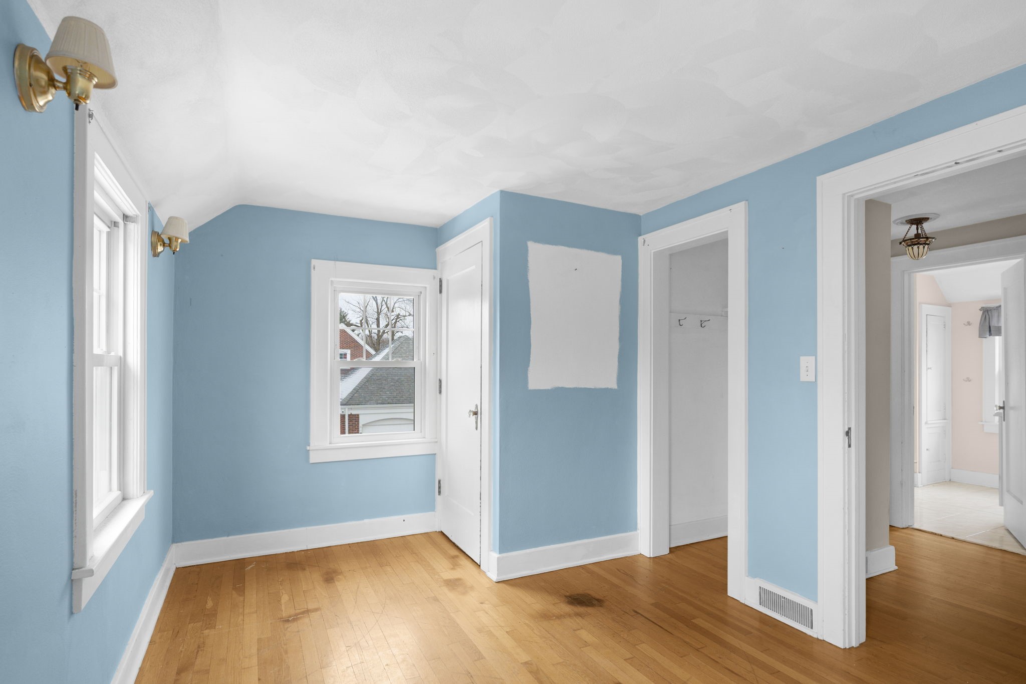 2104 Riverview Drive