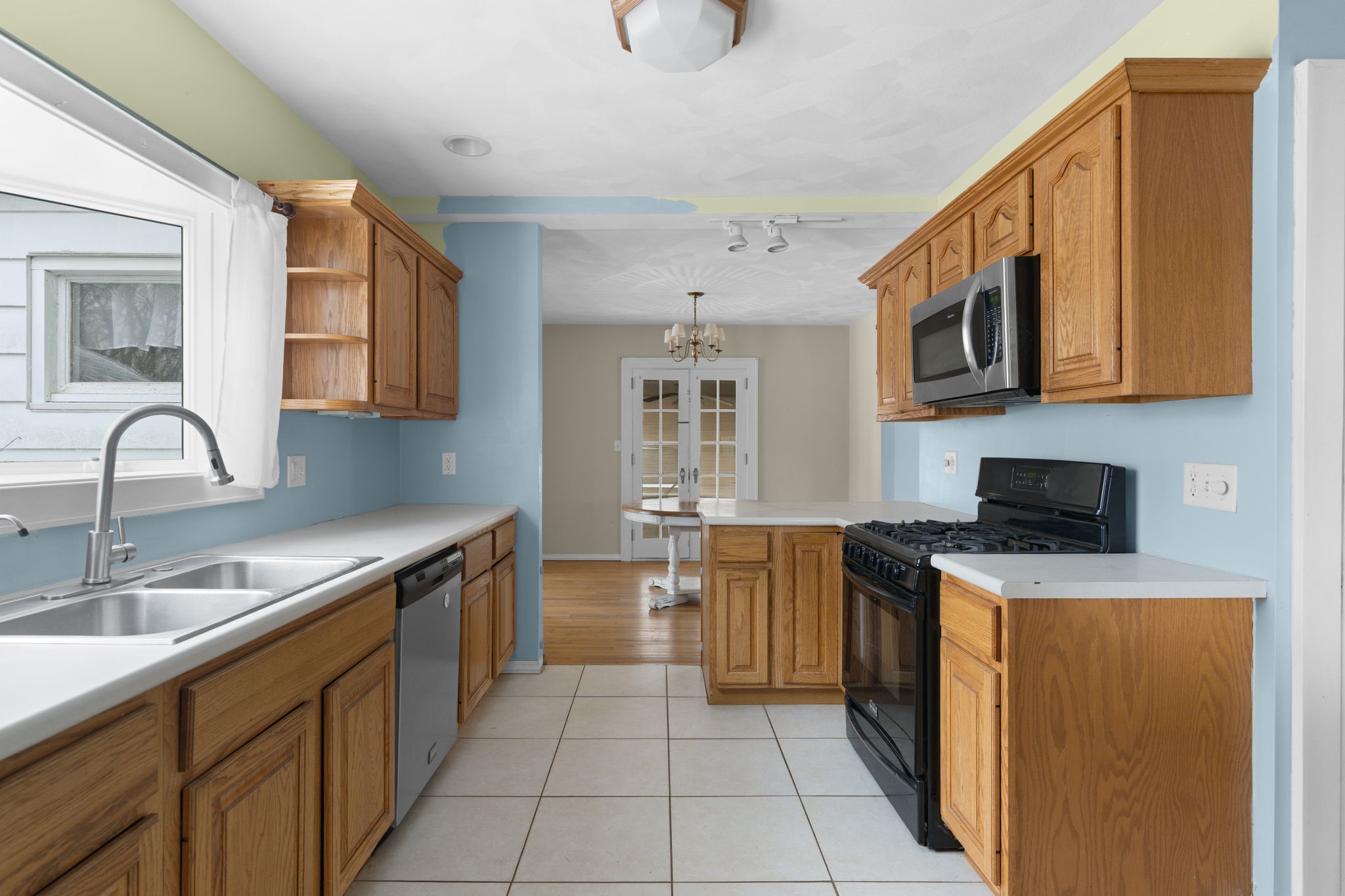 2104 Riverview Drive