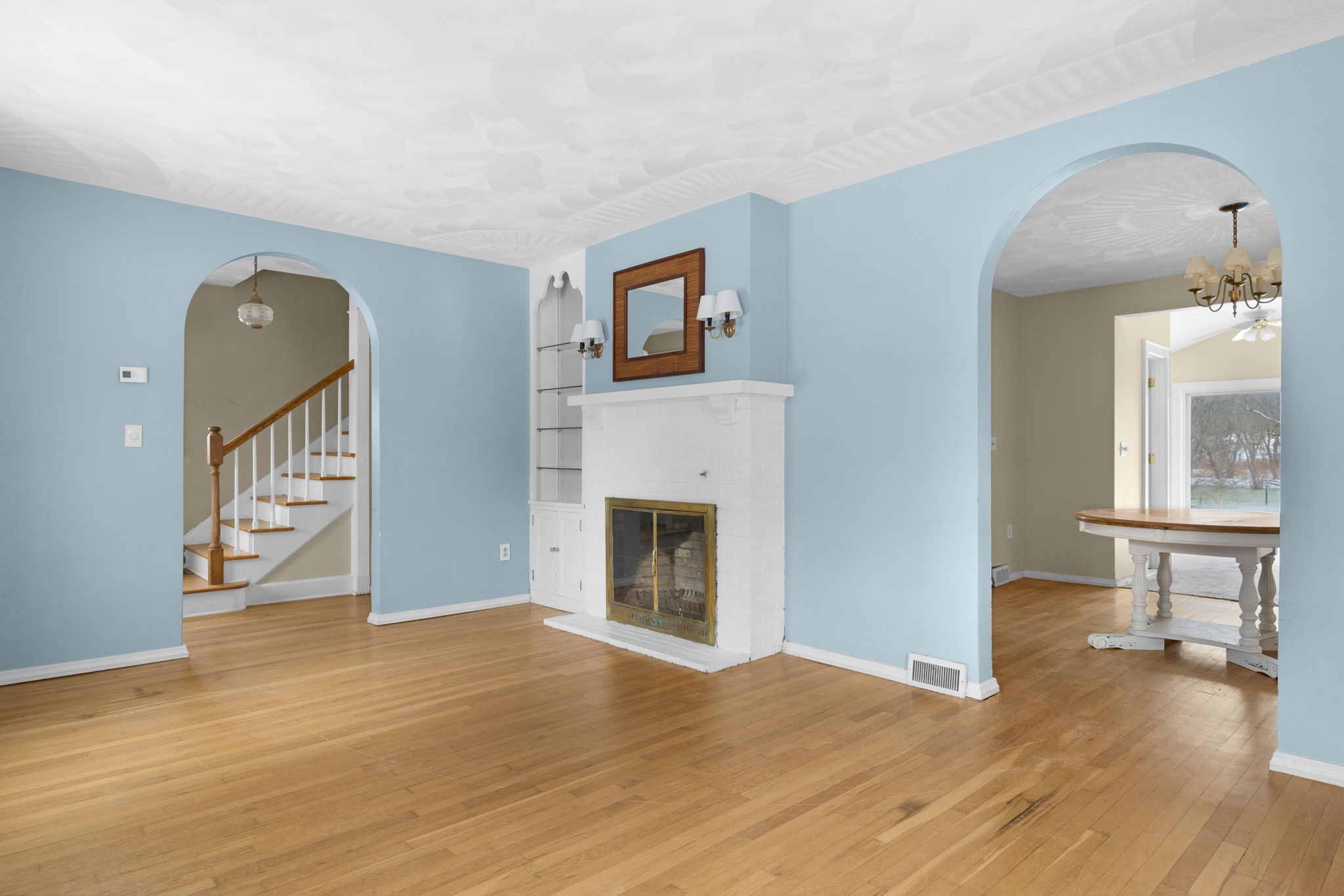 2104 Riverview Drive