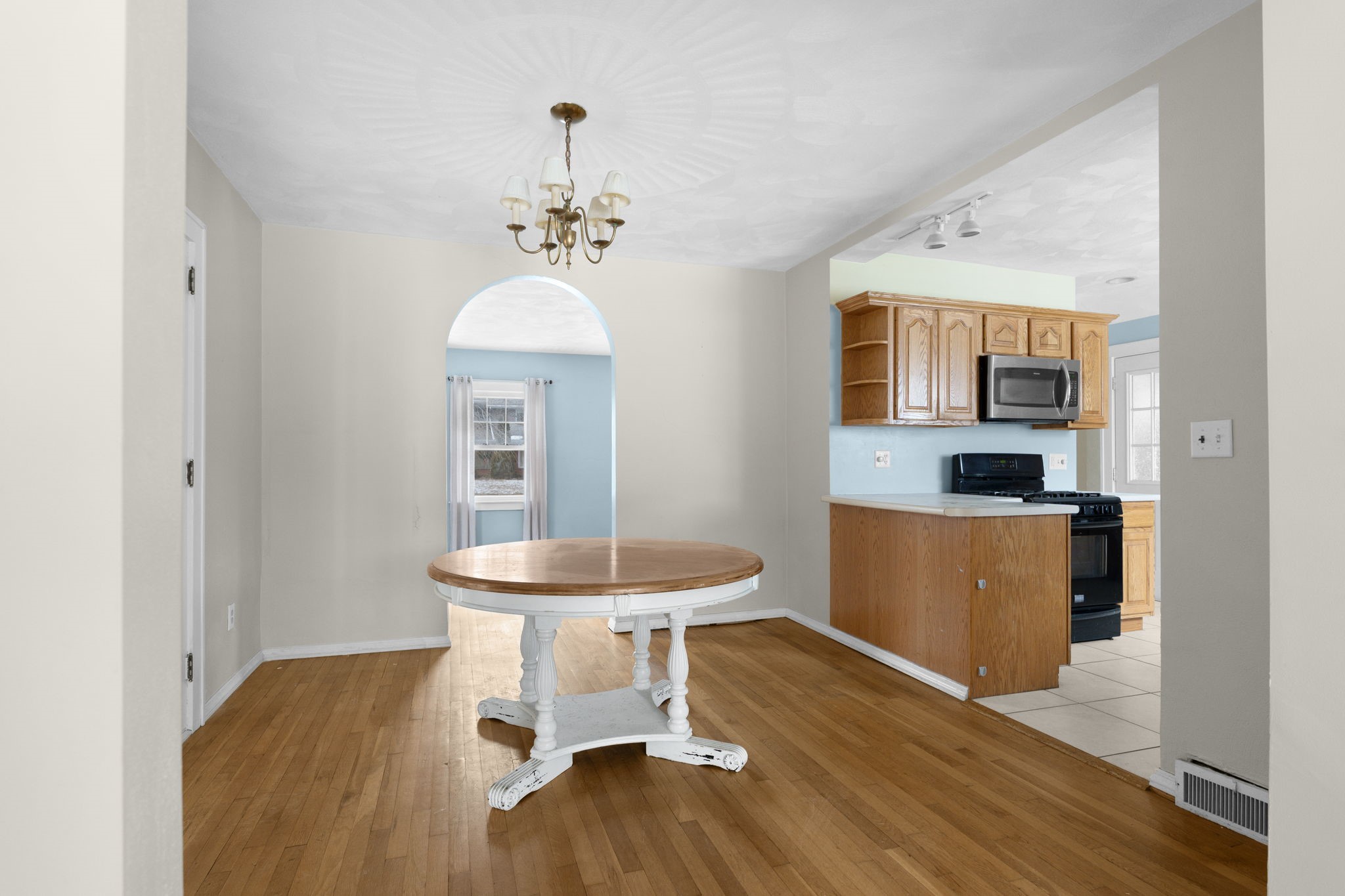 2104 Riverview Drive