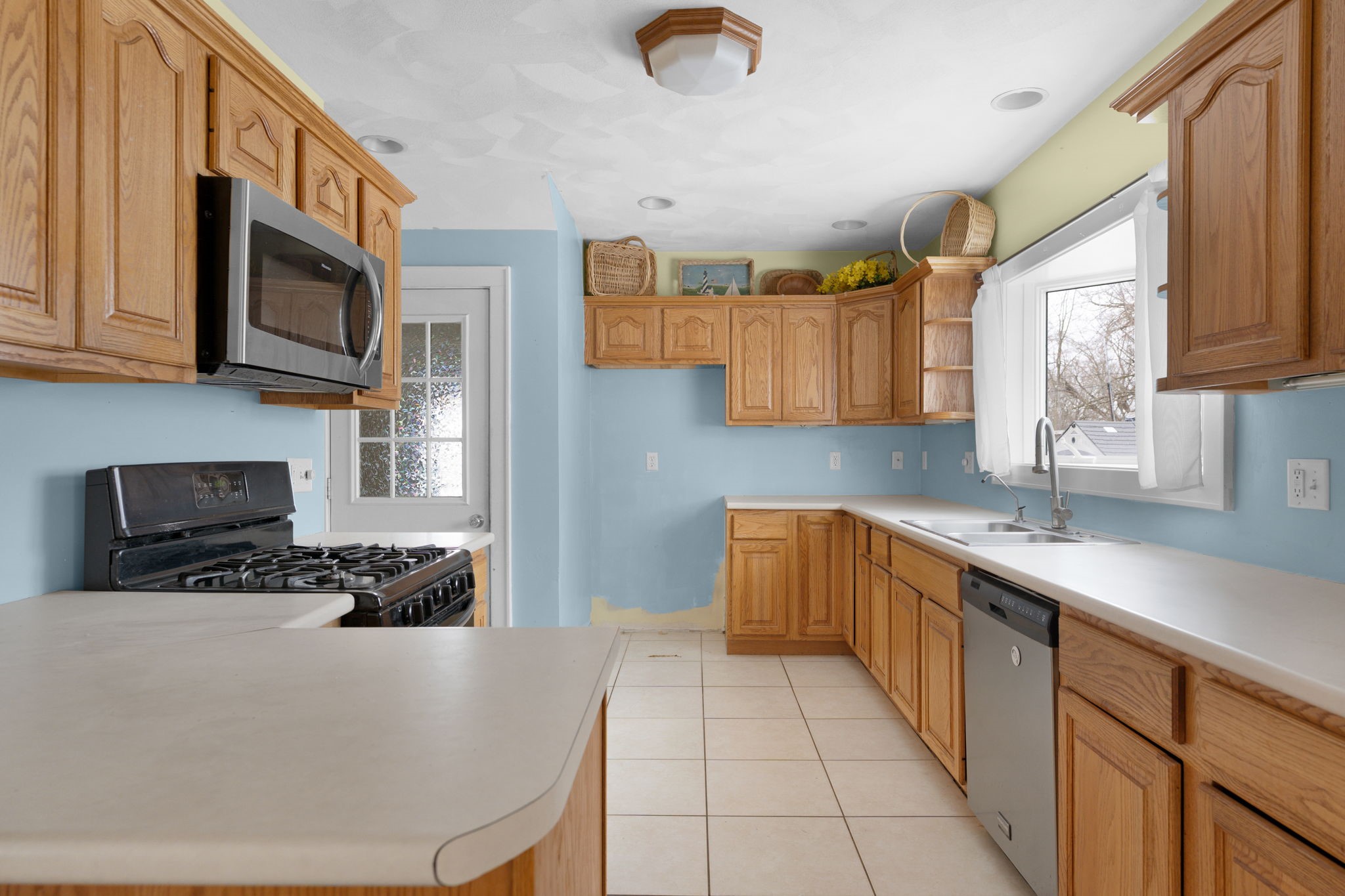 2104 Riverview Drive