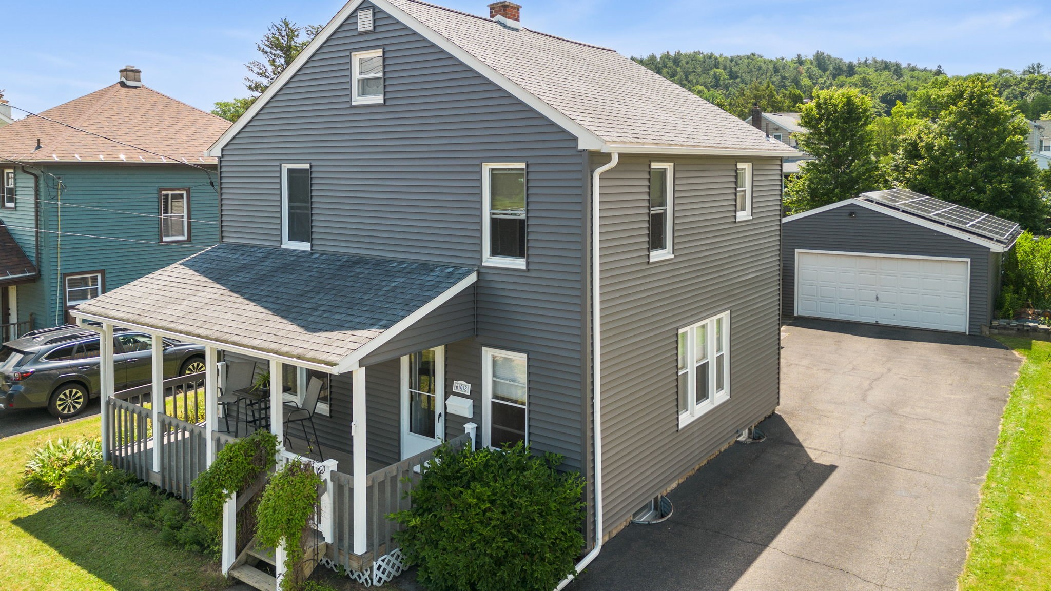 608 Dickson Street