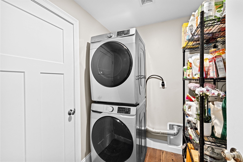 89 Sydney Street # 3