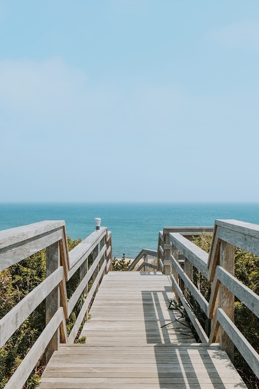 6 N. Beach St