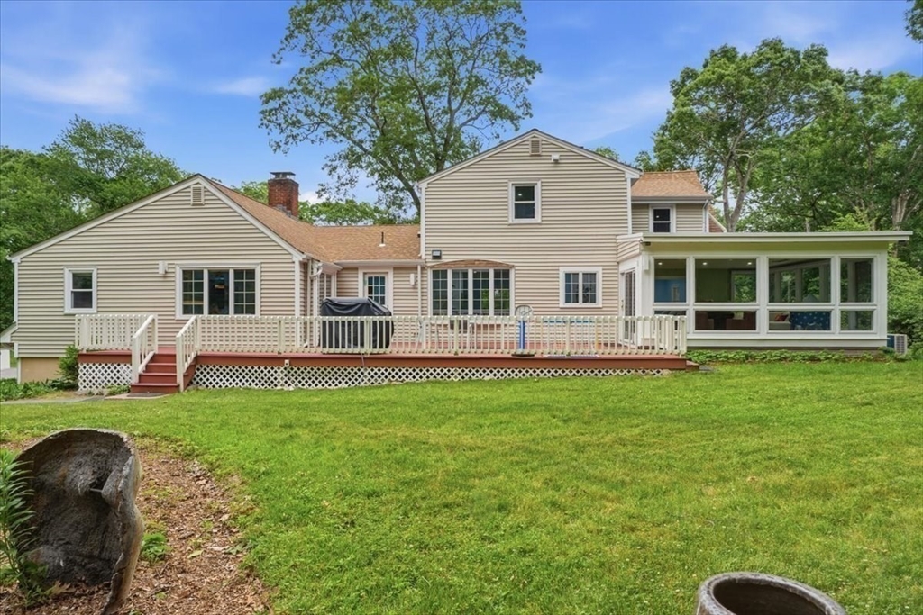 89 River Rd